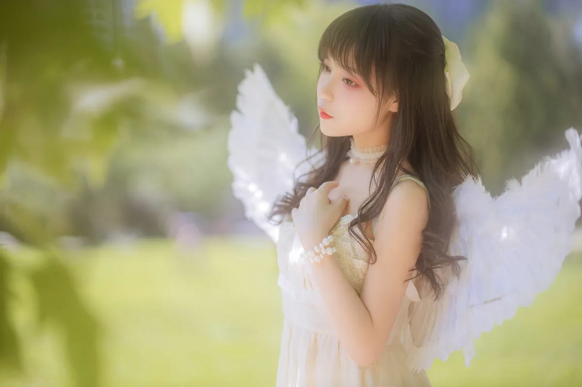 [YITUYU] 2022.12.11 Vol.2654 – Angel green north#[22P]-15