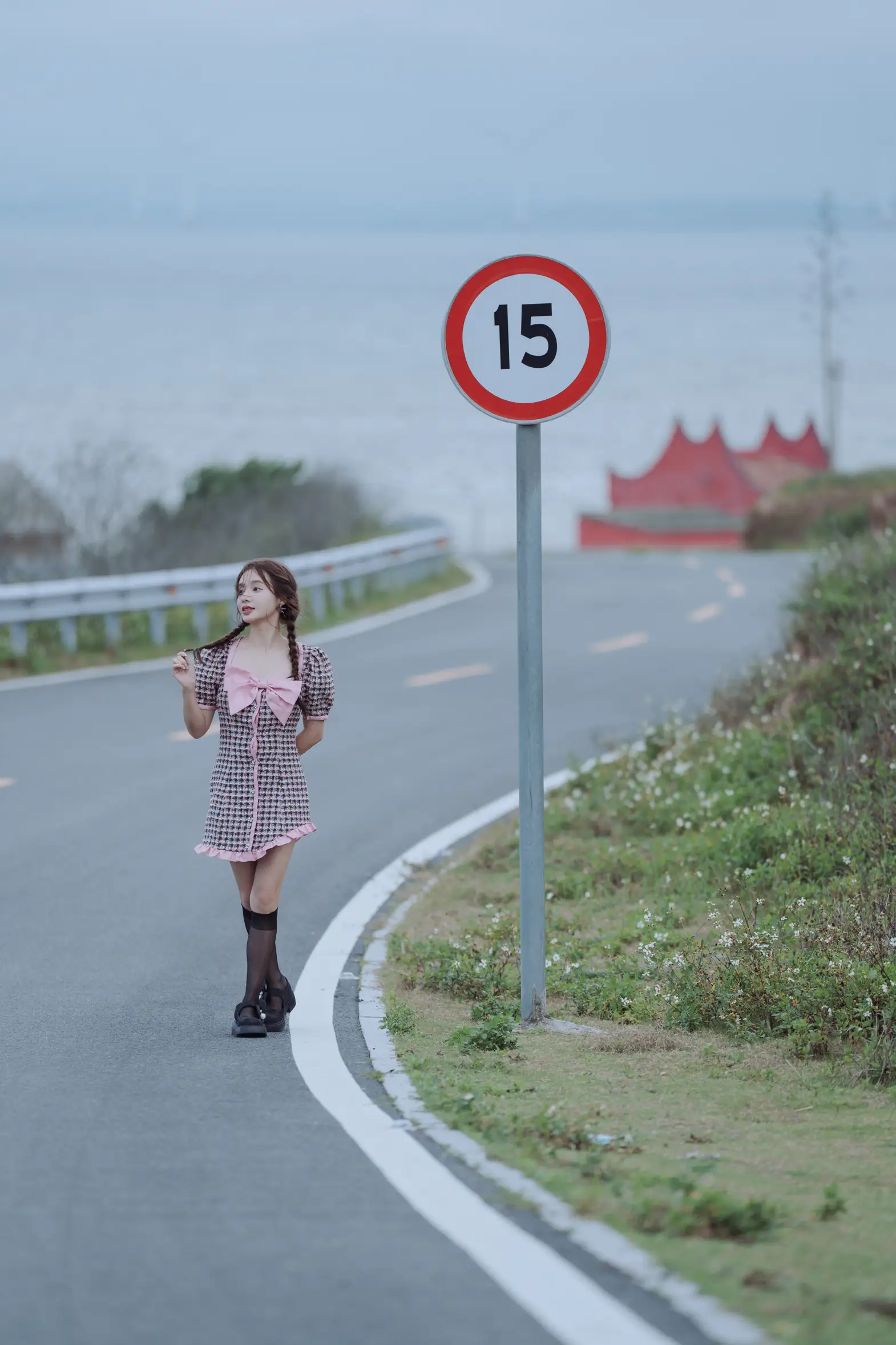 [YITUYU] 2022.08.08 Vol.1658 – The most beautiful road around the island Classmate Shuwen#[40P]-4